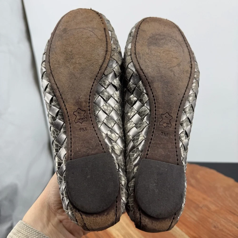 Tory Burch Woven snake Pewter‎ ballet bow Flats metallic